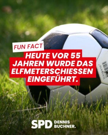 Wie der Elfmeter die Demokratie rettete – Eine sportpolitische Glosse